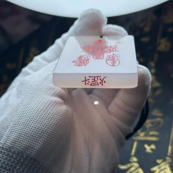 Hand - Carved White Jade Amulet: Bring Peace and Good Fortune - Image 5