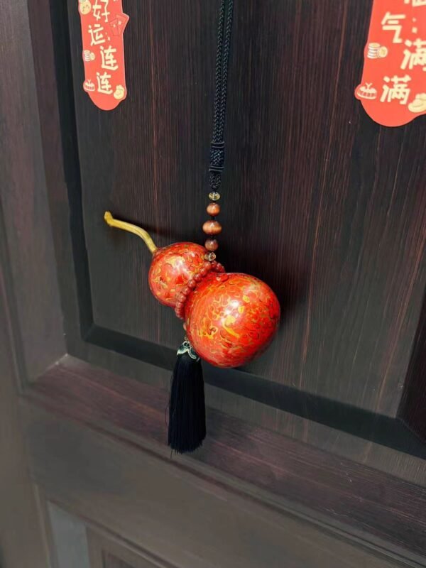Traditional Lacquered Gourd: Guardian of Home & Bringer of Fortune - Image 3